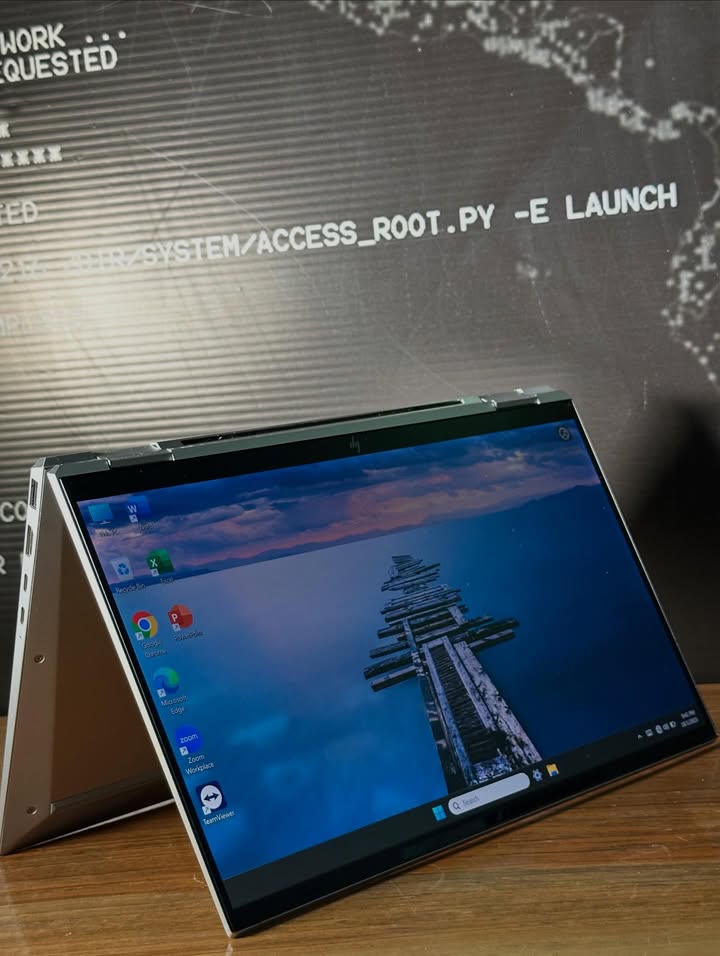 HP EliteBook x360 1040 G8