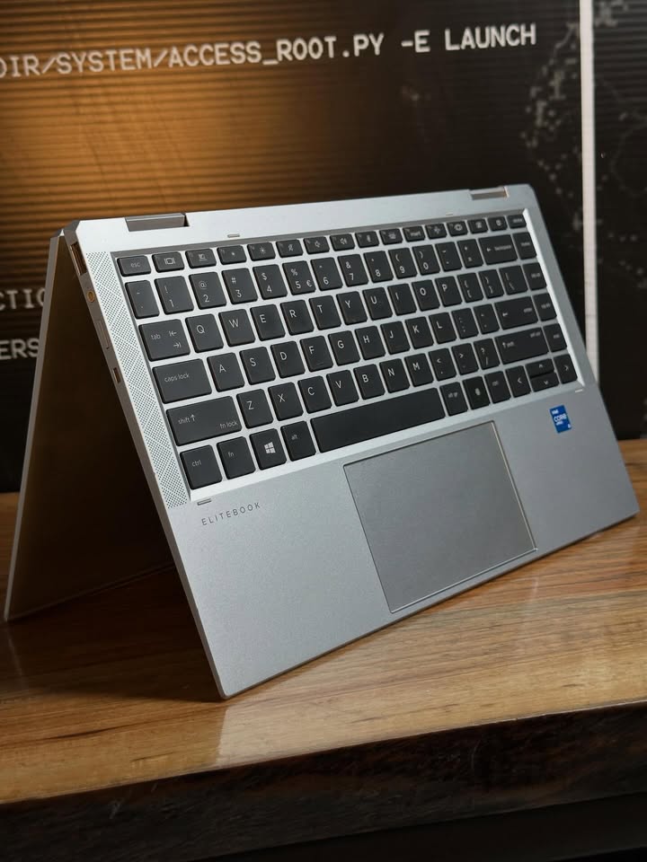 HP EliteBook x360 1040 G8