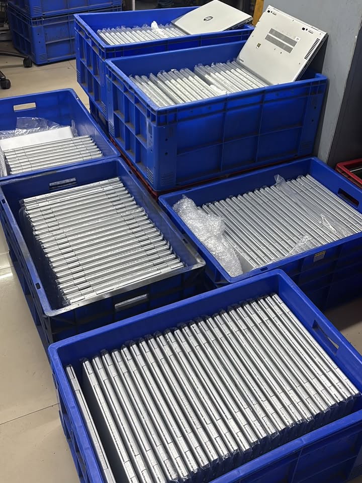 LAPTOPS WHOLESALE