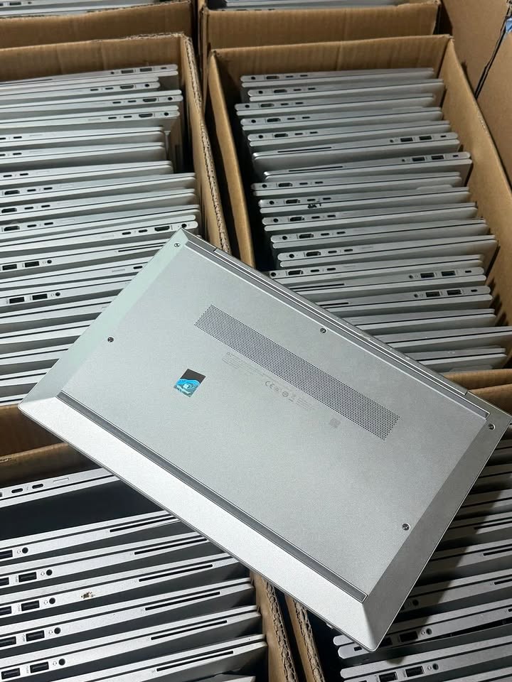 LAPTOPS WHOLESALE