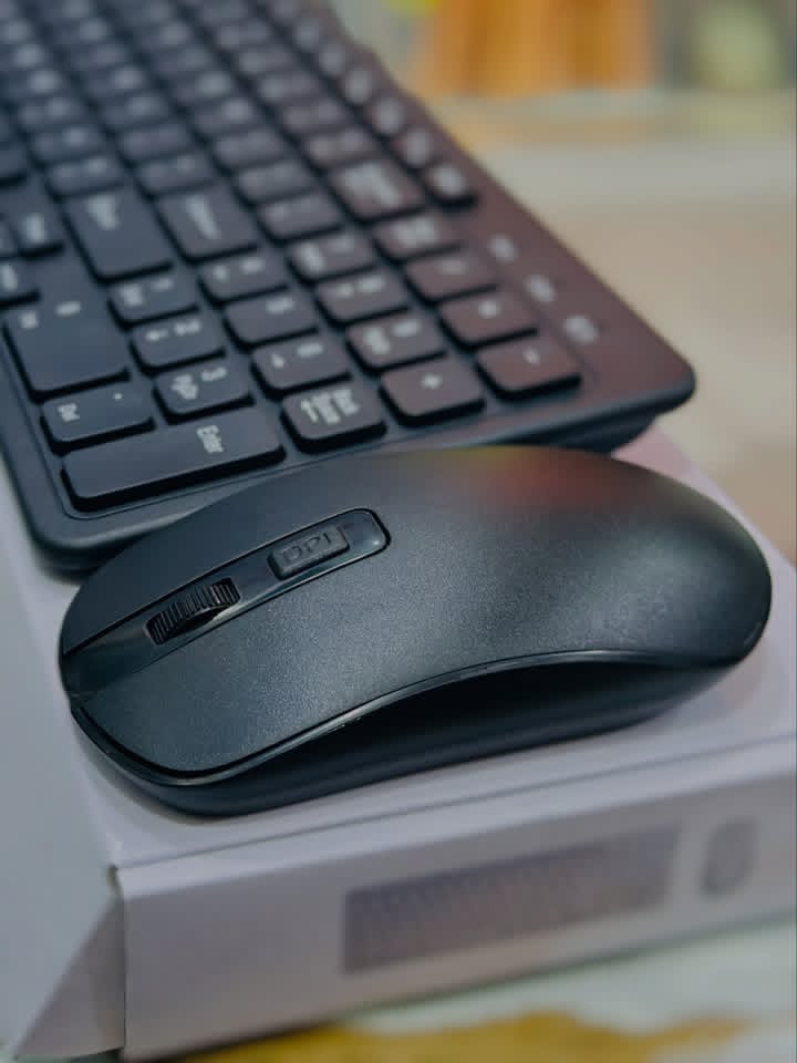 Wireless Keyboard and Mouse