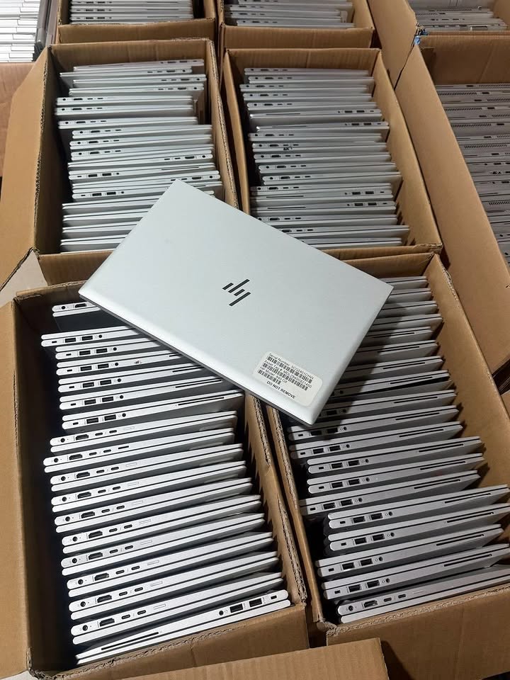 LAPTOPS WHOLESALE