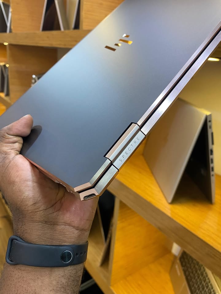 Hp Spectre x360 15-df1033dx